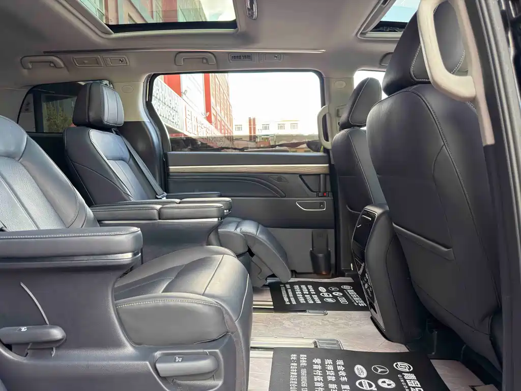 GAC Motor Trumpchi M8 — фото 9
