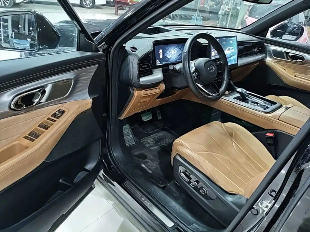 GAC Motor Trumpchi ES9 — фото 15