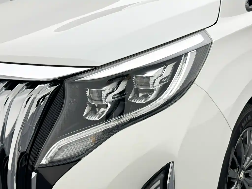 GAC Motor Trumpchi M8 — фото 24