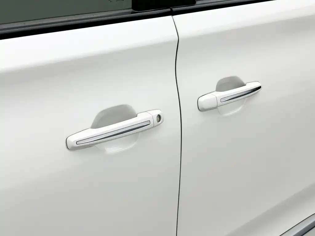 GAC Motor Trumpchi M8 — фото 26