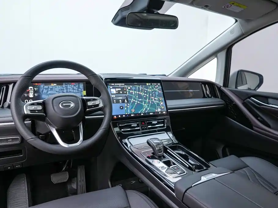 GAC Motor Trumpchi M8 — фото 6