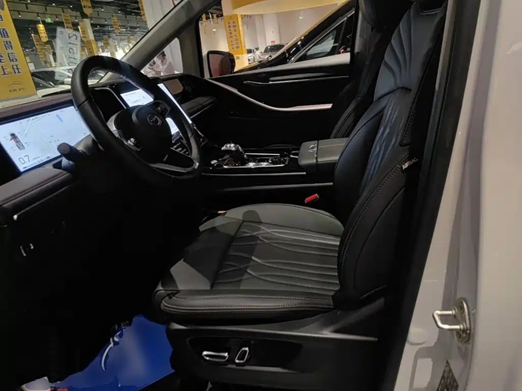 GAC Motor Trumpchi M8 — фото 14