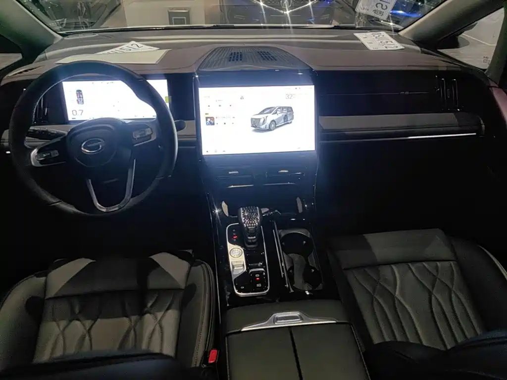 GAC Motor Trumpchi M8 — фото 9