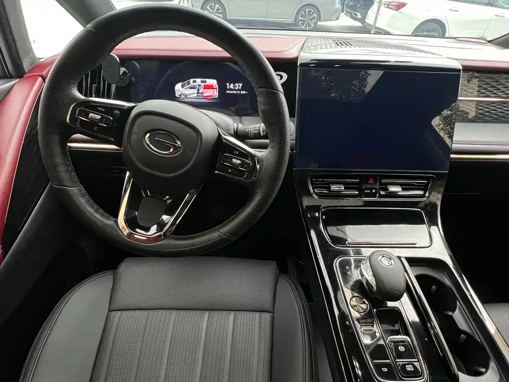 GAC Motor Trumpchi M8 — фото 13