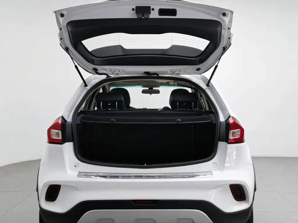 Geely Vision X3 — фото 16