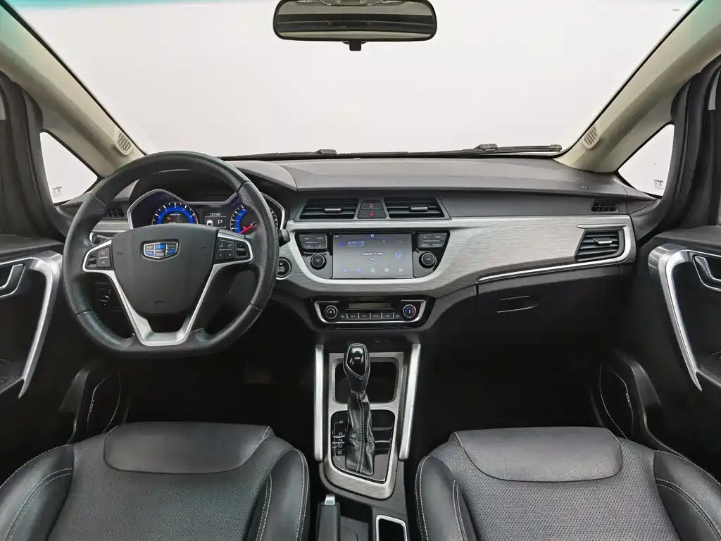 Geely Vision X3 — фото 5