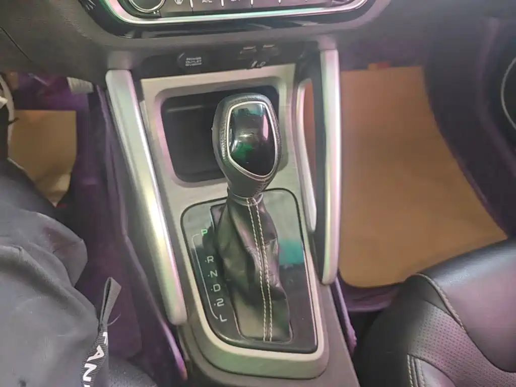 Geely Vision X3 — фото 13