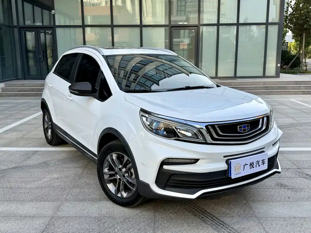 Geely Vision X3 — фото 3