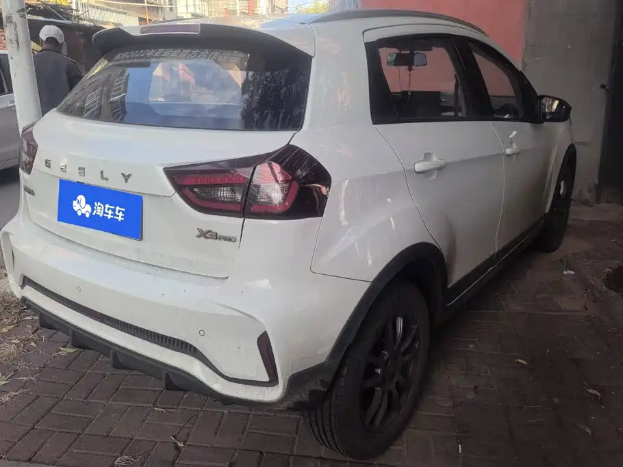 Geely Vision X3 — фото 3