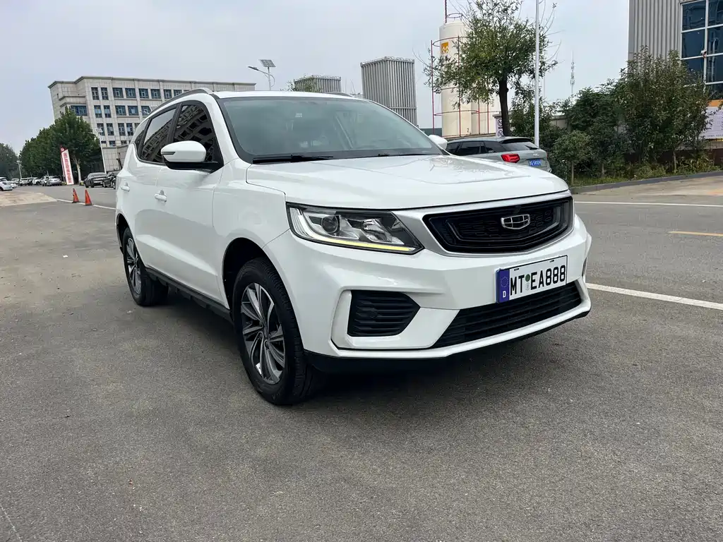 Geely Vision X6 — фото 3