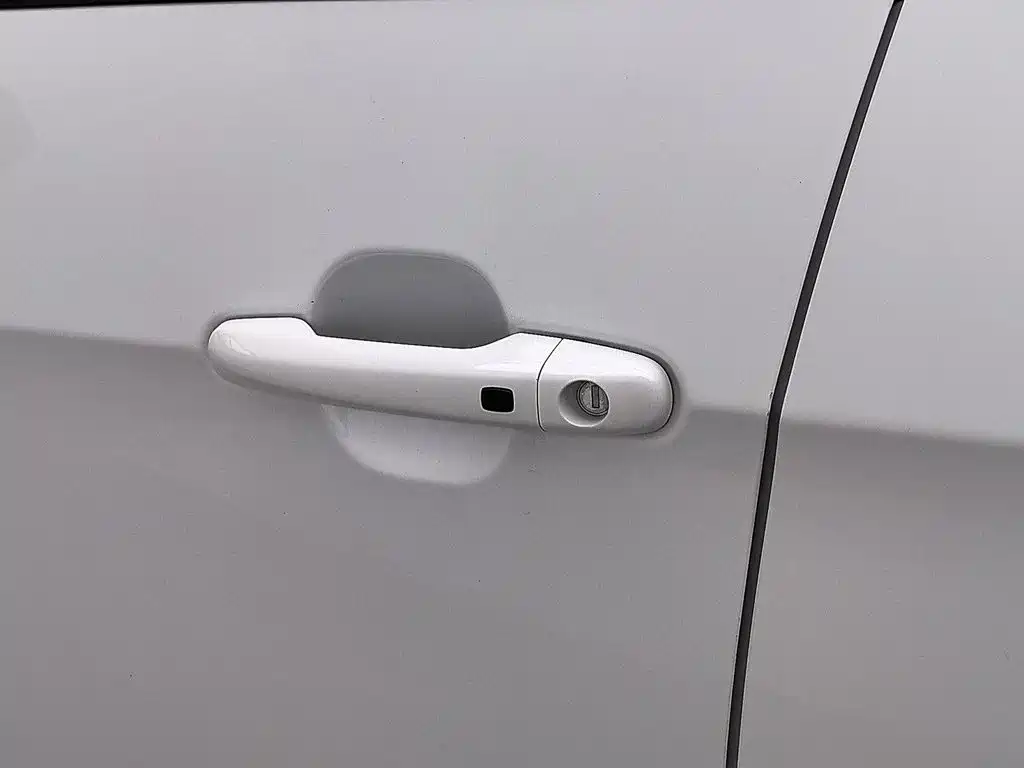 Geely Vision X3 — фото 18