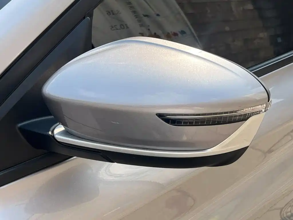 Geely Binyue — фото 10