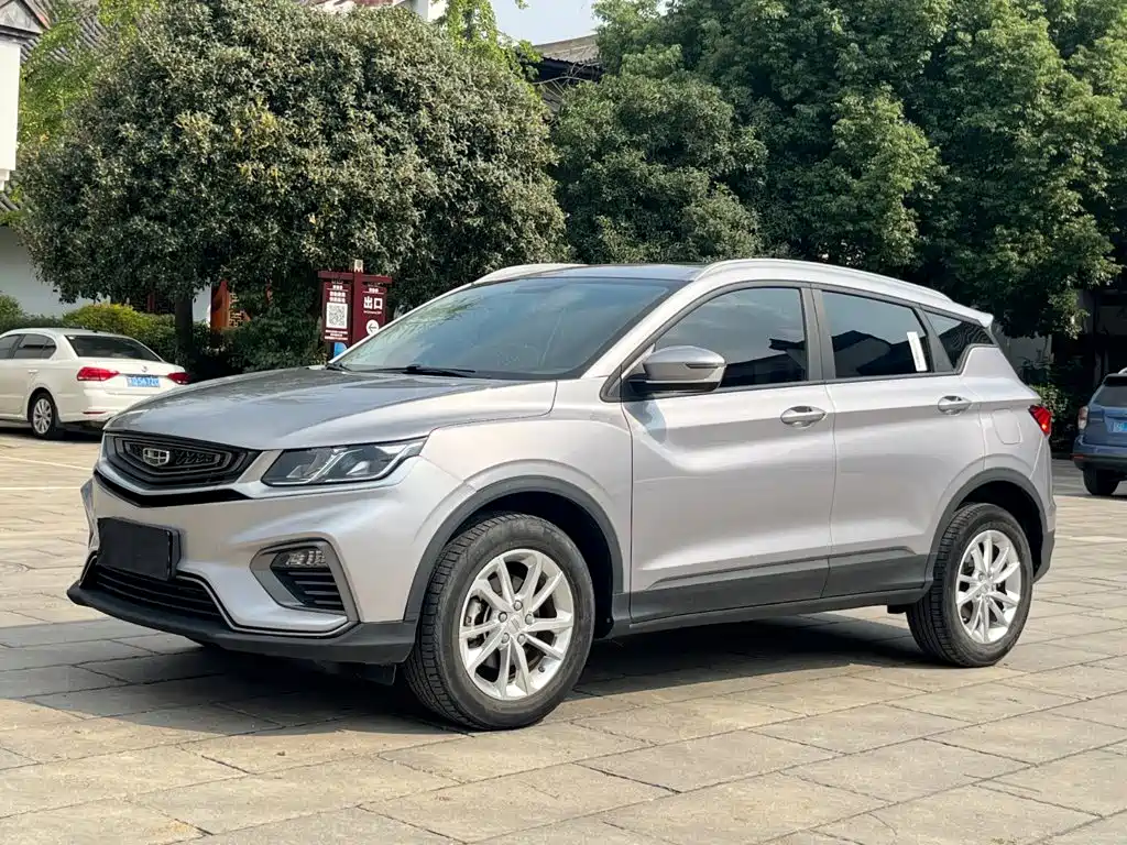 Geely Binyue — фото 1