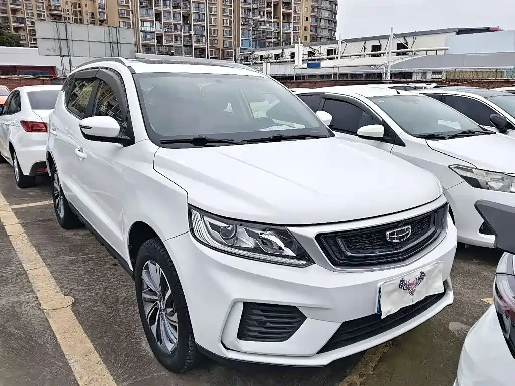 Geely Vision X6 — фото 3