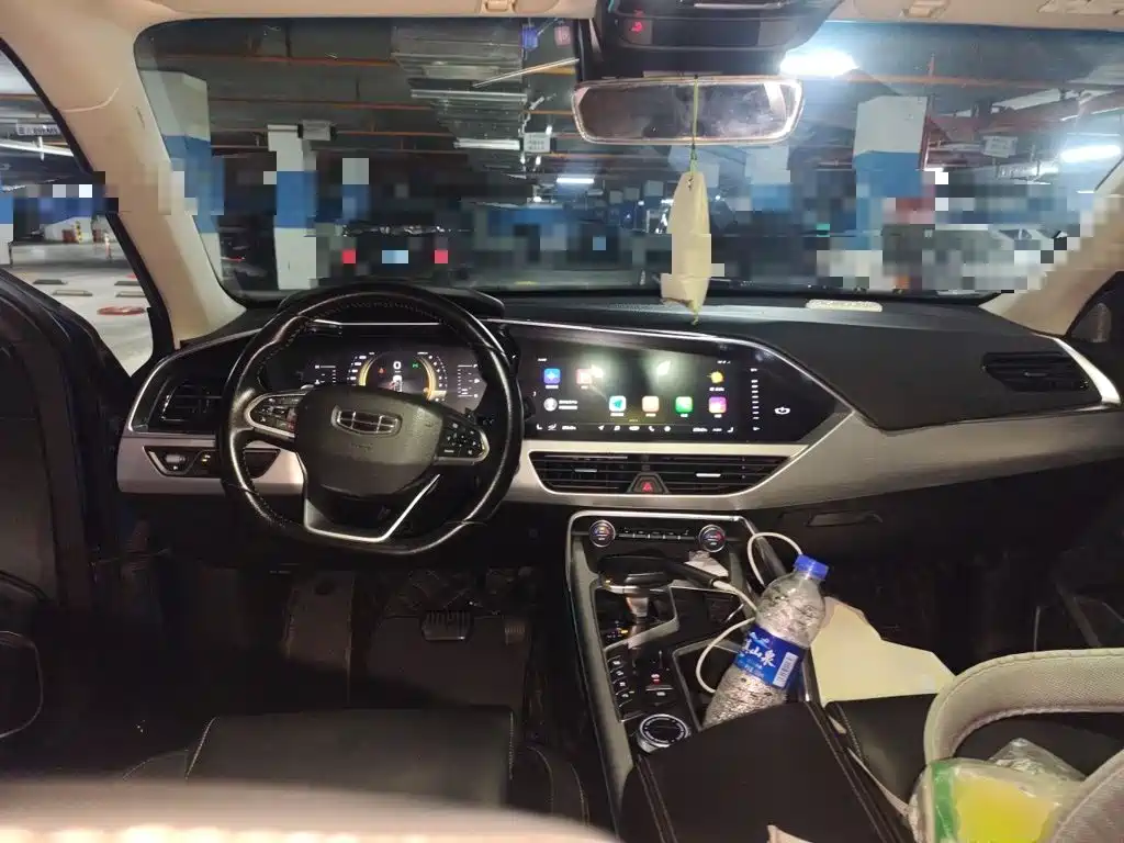 Geely Xingyue — фото 10