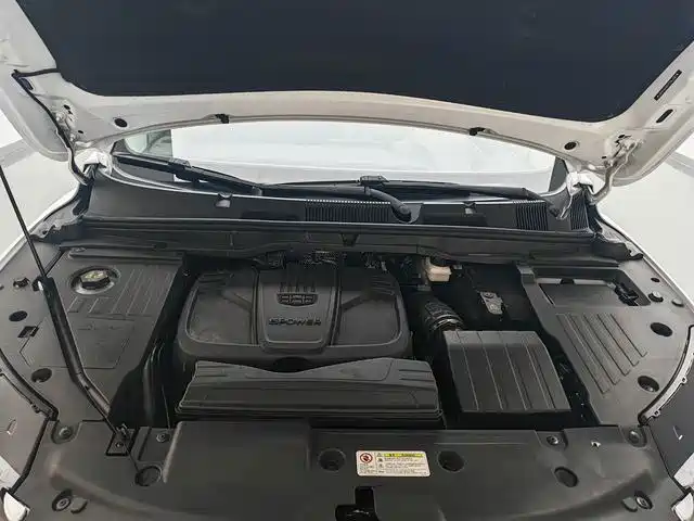 Geely Binyue — фото 17