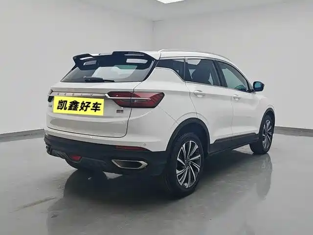 Geely Binyue — фото 4