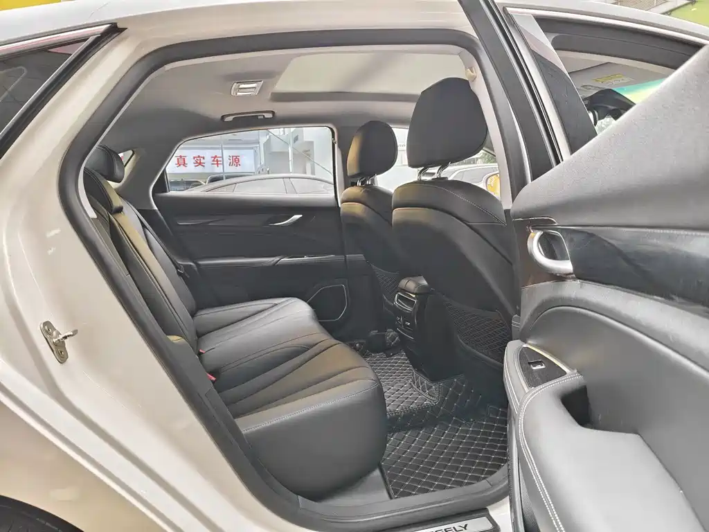 Geely Borui — фото 9