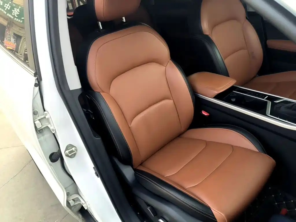 Geely Vision X6 — фото 24