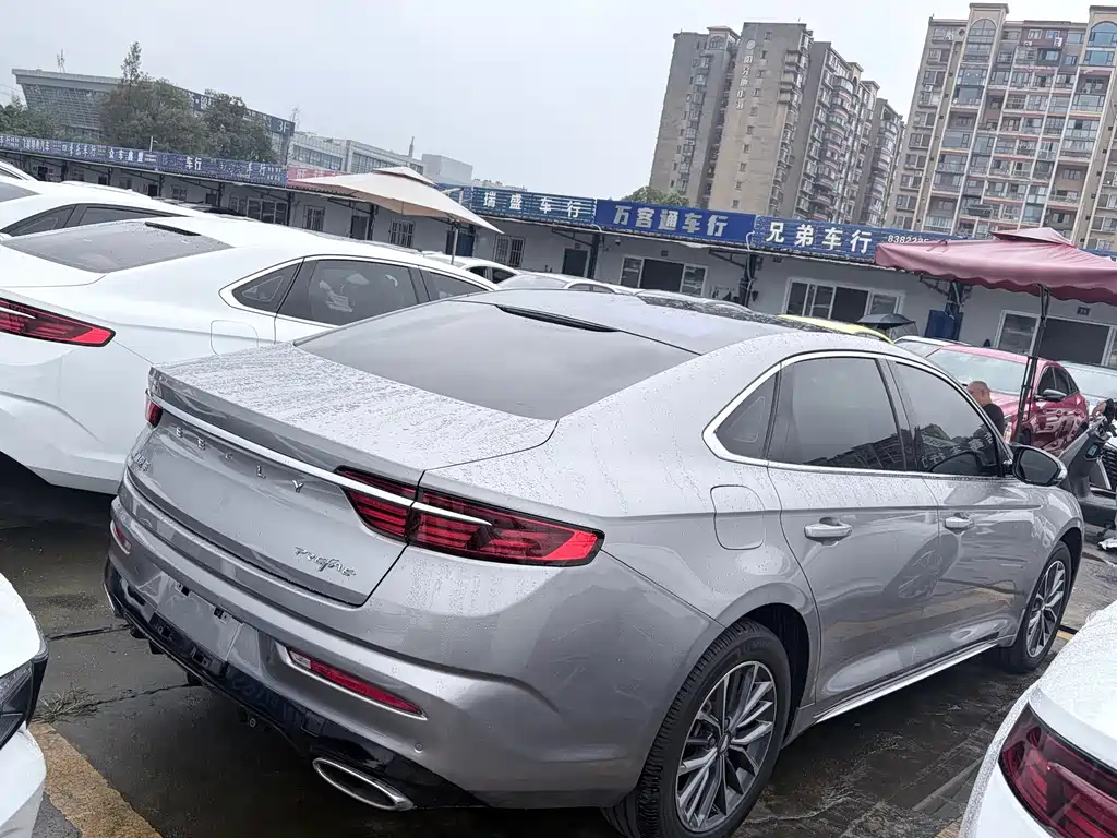 Geely Xingrui — фото 13