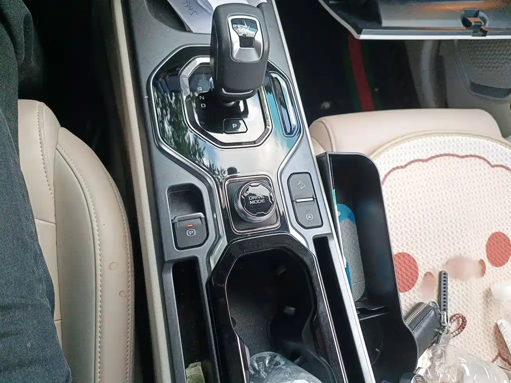 Geely Icon — фото 6
