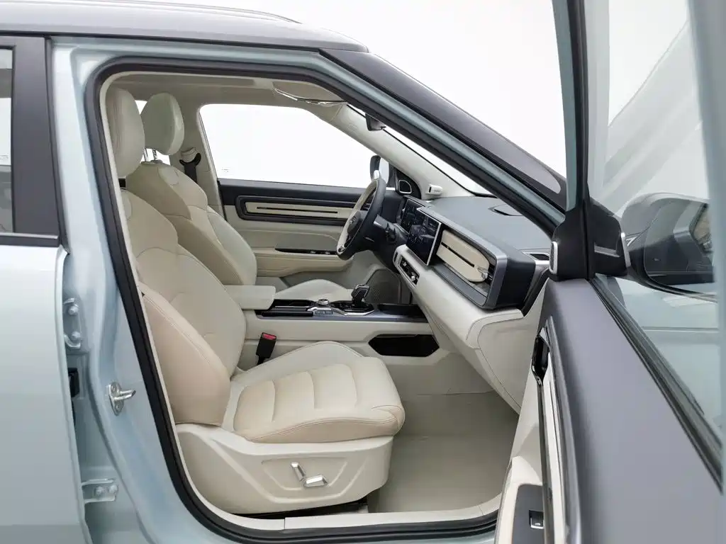 Geely Icon — фото 23