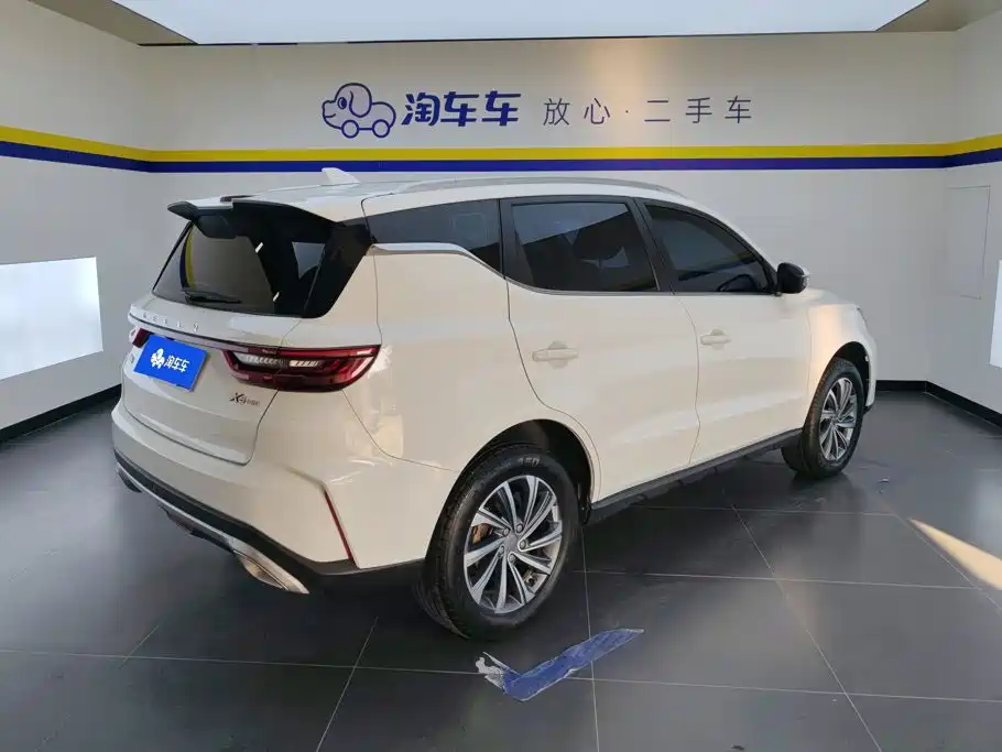 Geely Vision X6 — фото 3