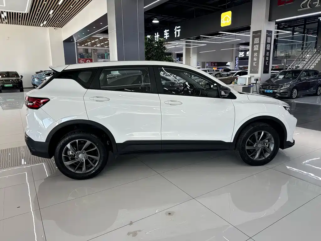 Geely Binyue — фото 19