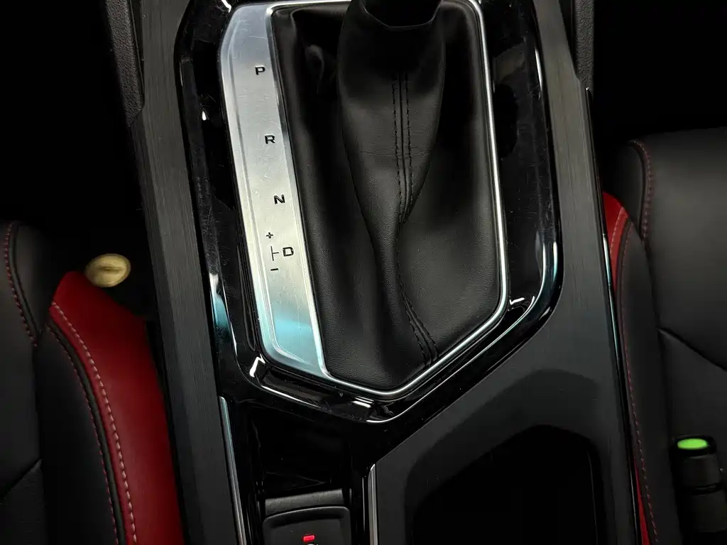 Geely Emgrand S — фото 14