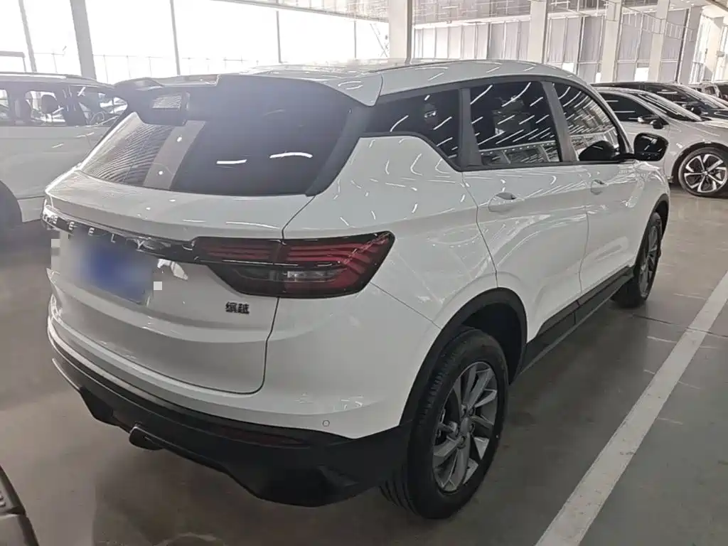 Geely Binyue — фото 6