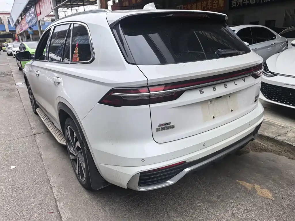 Geely Xingyue L — фото 13
