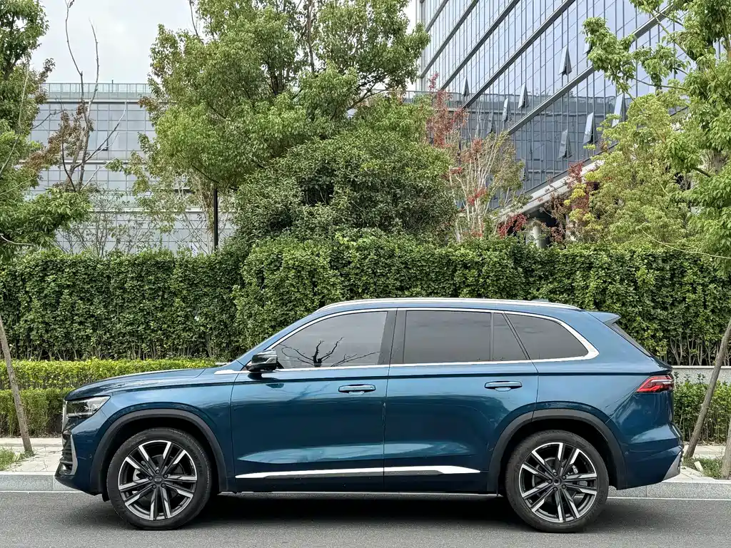 Geely Xingyue L — фото 4