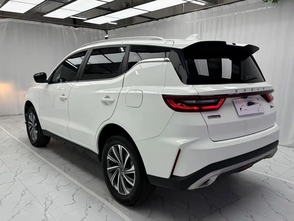 Geely Vision X6 — фото 4
