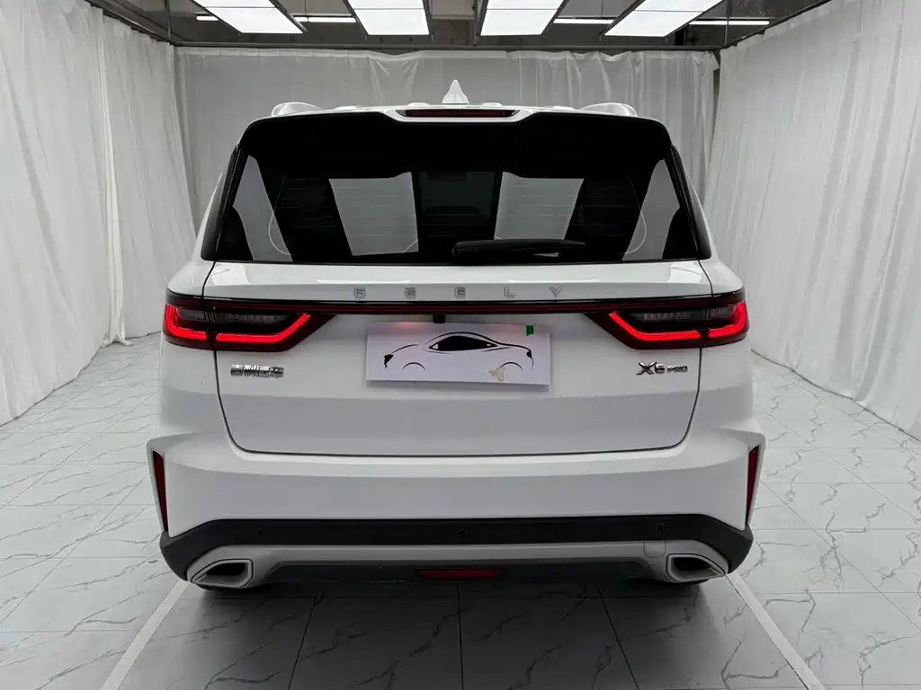Geely Vision X6 — фото 5