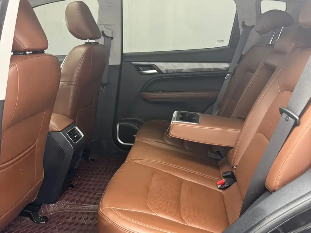 Geely Vision X6 — фото 11