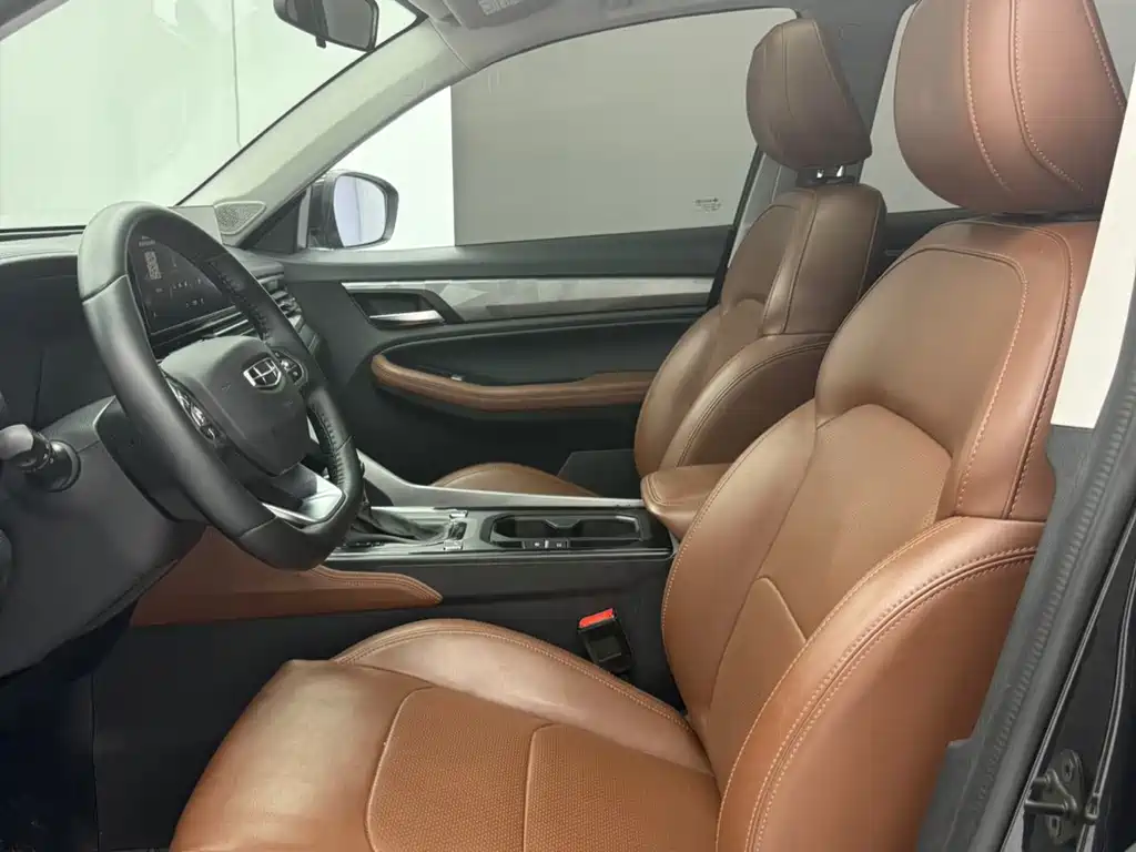 Geely Vision X6 — фото 10