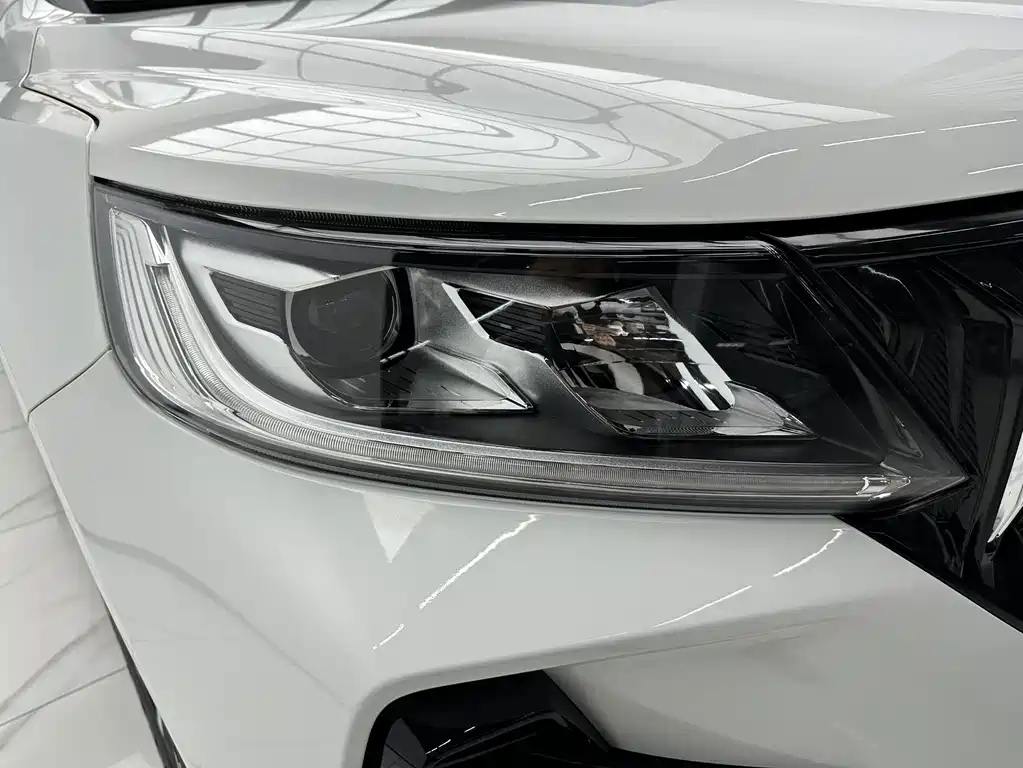 Geely Vision X6 — фото 10