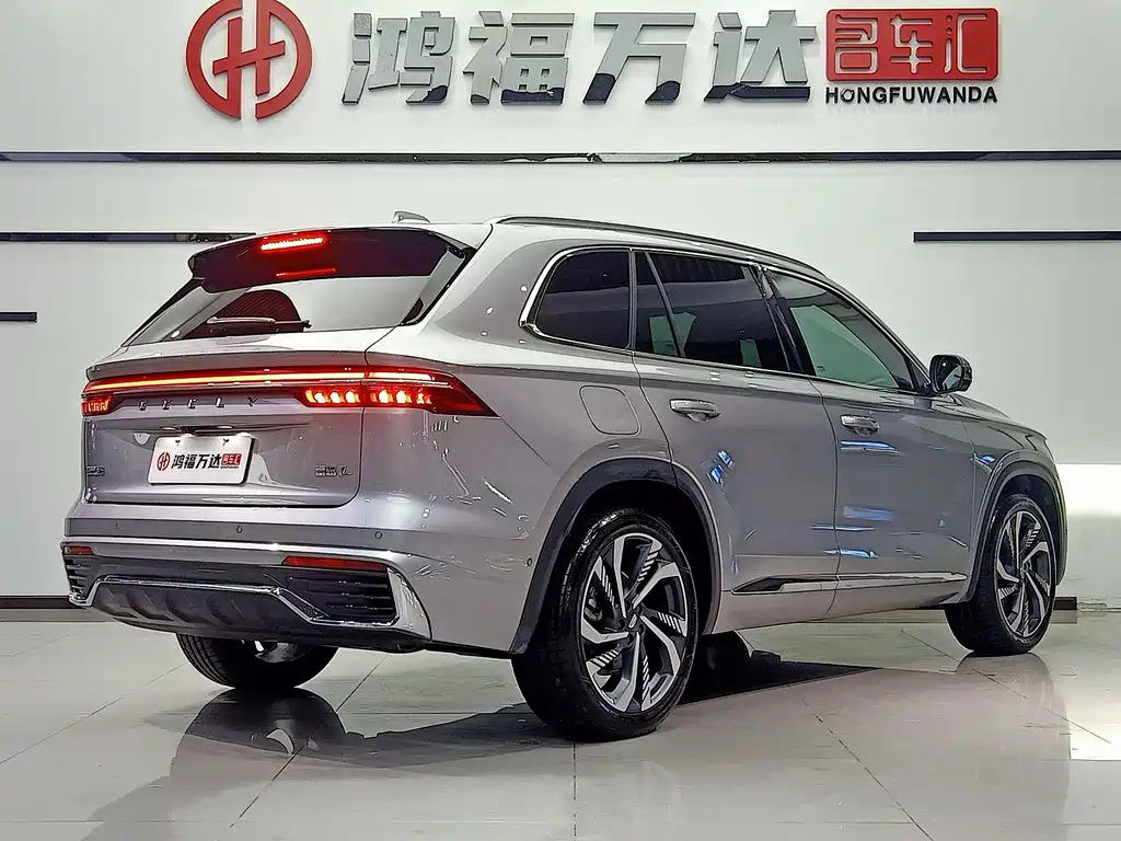 Geely Xingyue L — фото 4