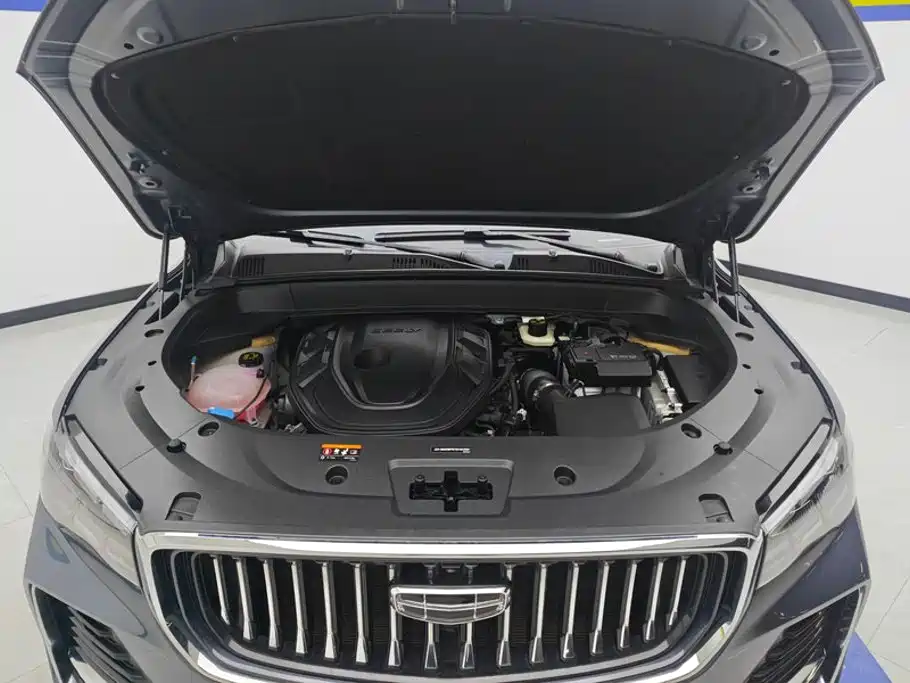 Geely Xingyue L — фото 10