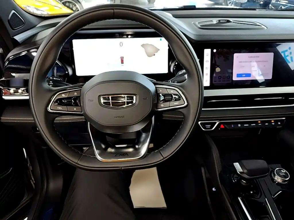 Geely Xingyue L — фото 10