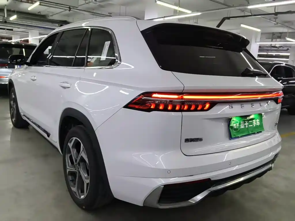 Geely Xingyue L — фото 4