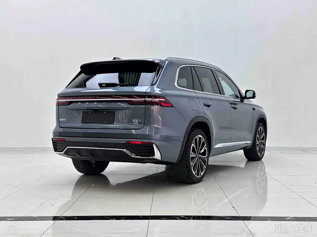 Geely Xingyue L — фото 4