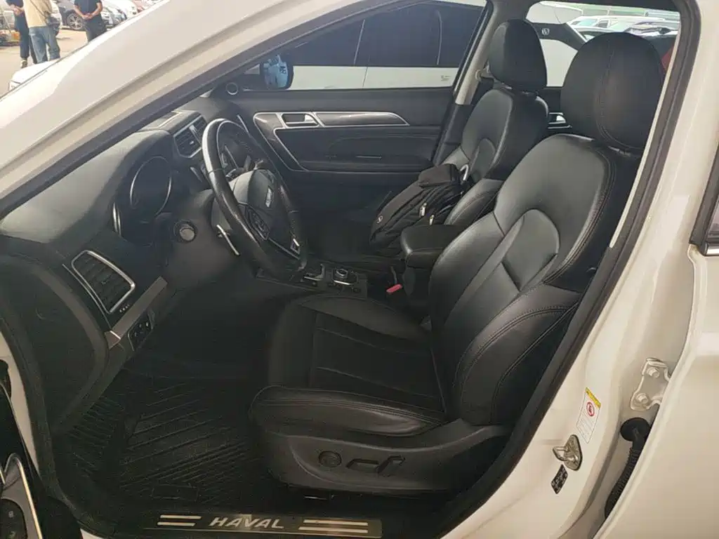 Haval H6 Coupe — фото 14