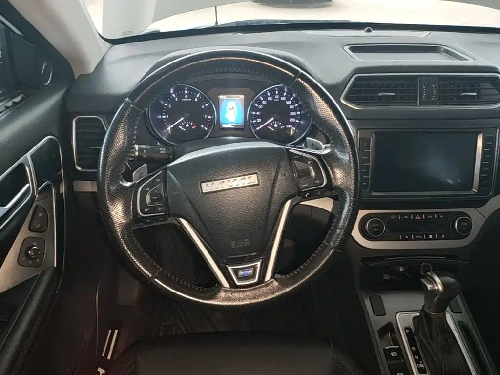 Haval H6 Coupe — фото 10