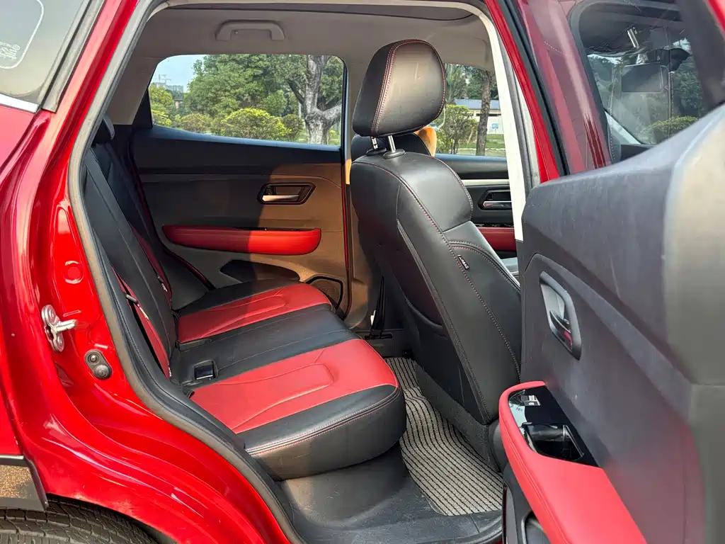 Haval H2s — фото 11