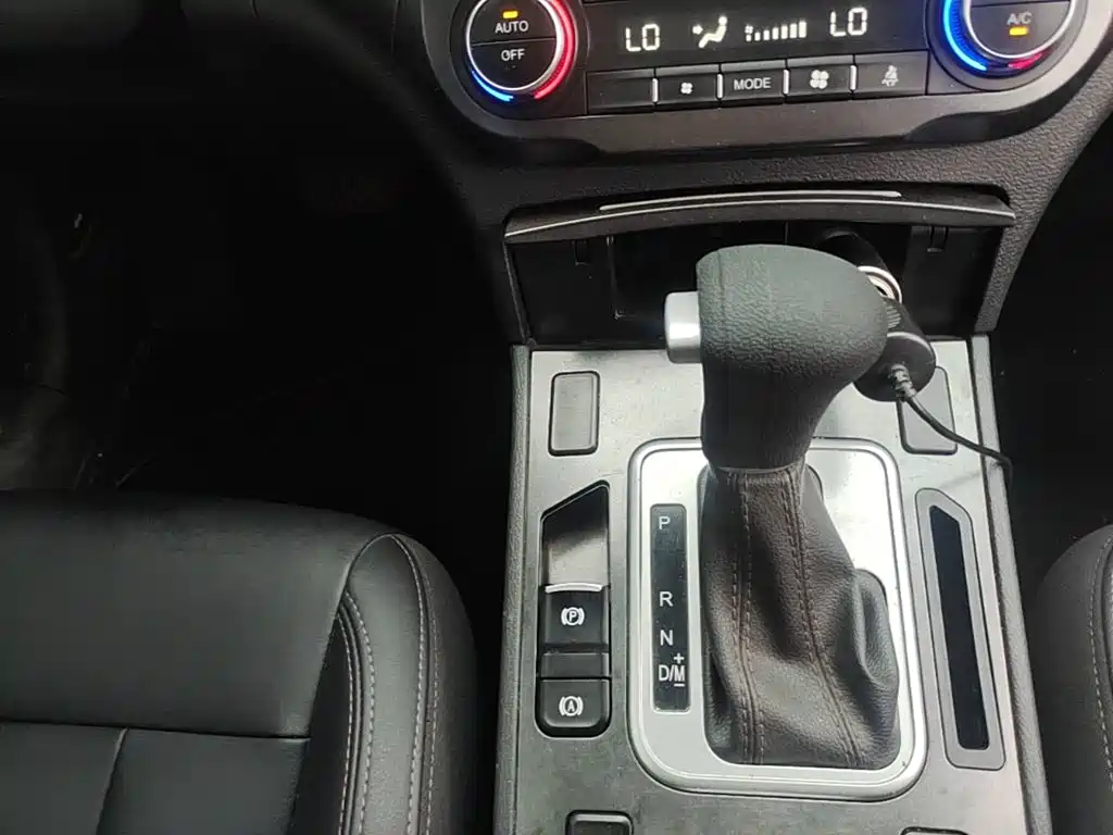 Haval H6 Coupe — фото 13