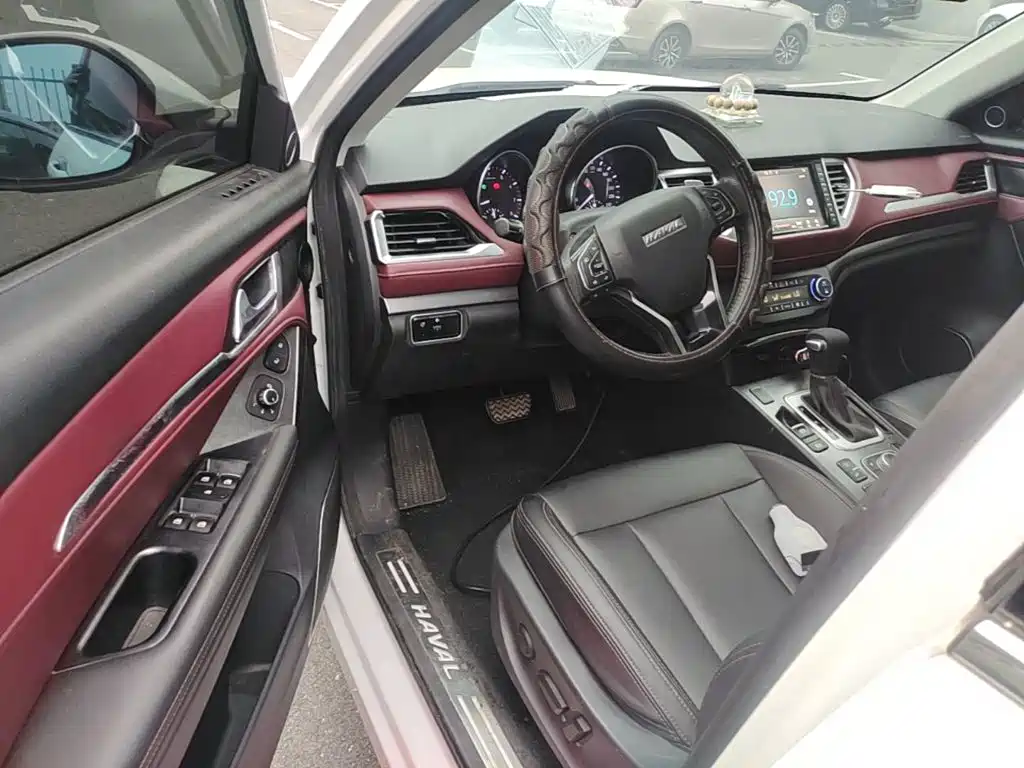 Haval H6 Coupe — фото 15