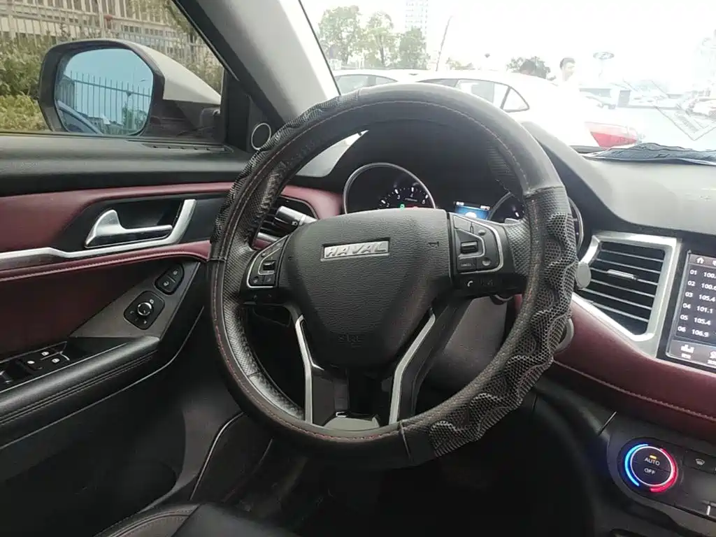 Haval H6 Coupe — фото 10
