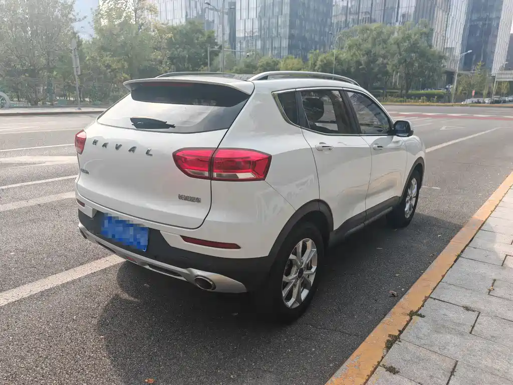 Haval H2s — фото 4