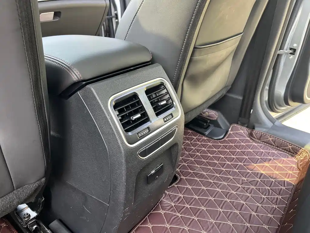 Haval H6 Coupe — фото 15
